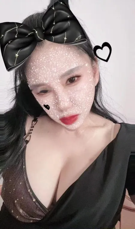 新区巨乳