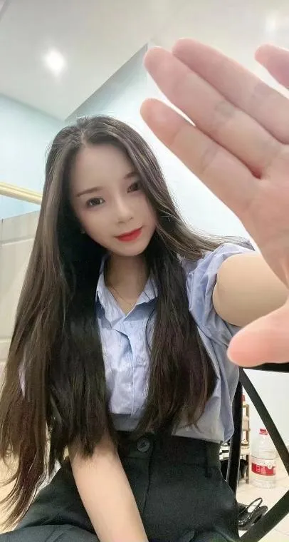 性感美腿可雯