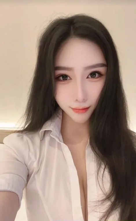 成都南门一字马雅典娜
