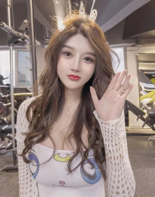 罗湖E杯乳神