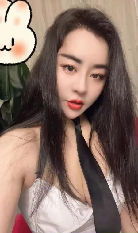 海珠角色扮演思思