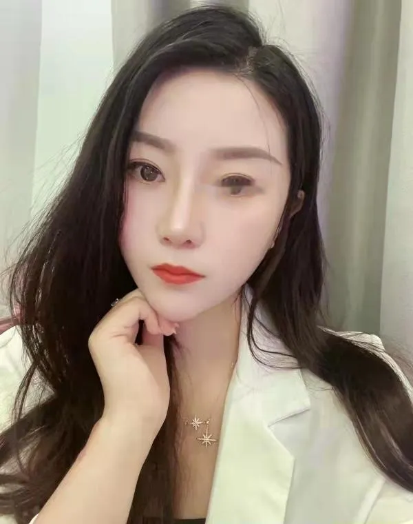 可爱小姐姐