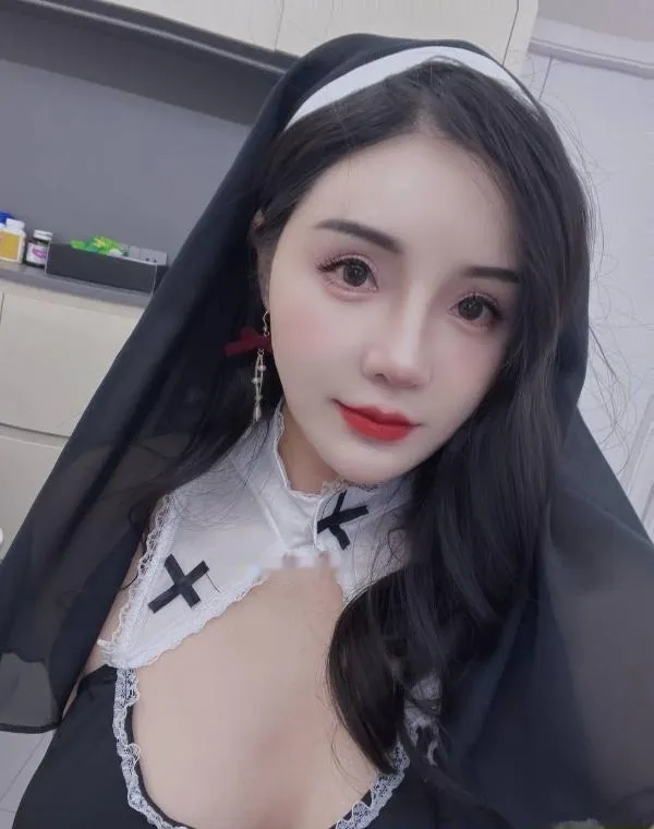 修女服大长腿