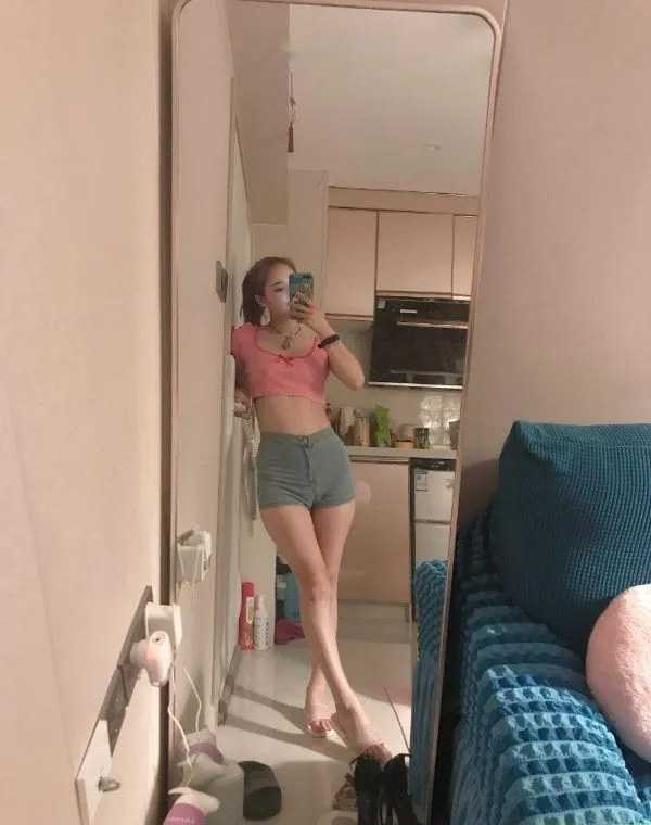 温柔性感新疆美女