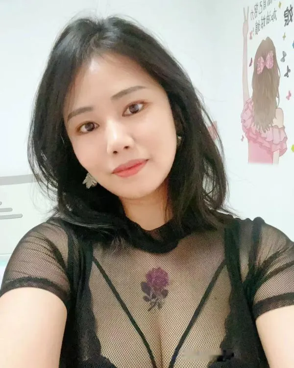南山美容师晓岚