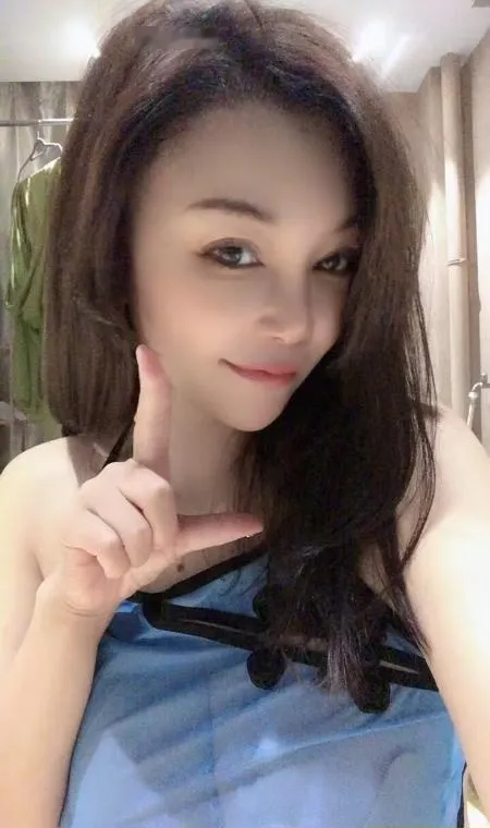 cj大奶小骚猫