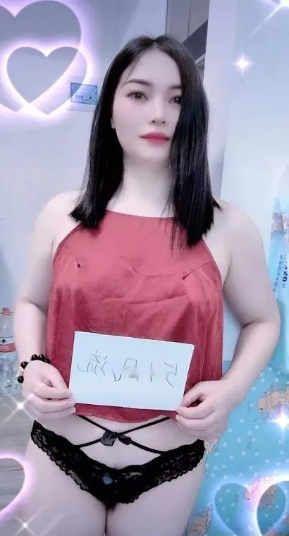 大臀少妇三通