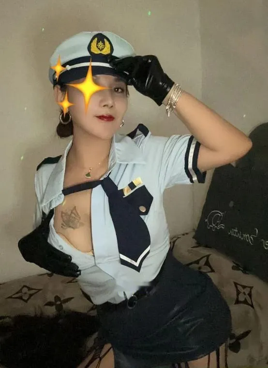 性感制服御姐