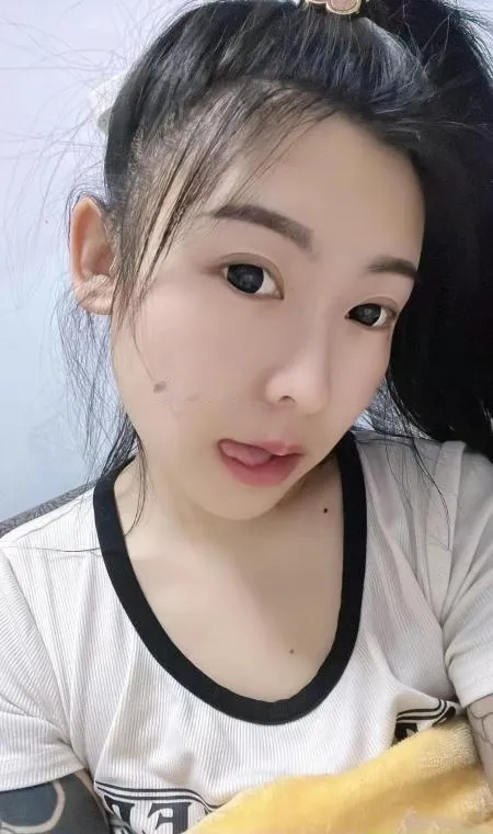 东北纹身女