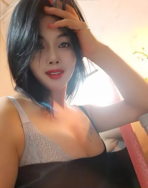 毒龙女王娜娜
