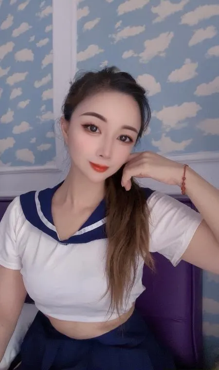 梅花园菲菲