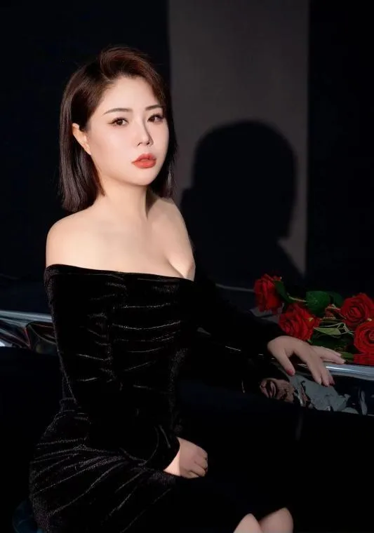 汇美苑大胸中项超赞