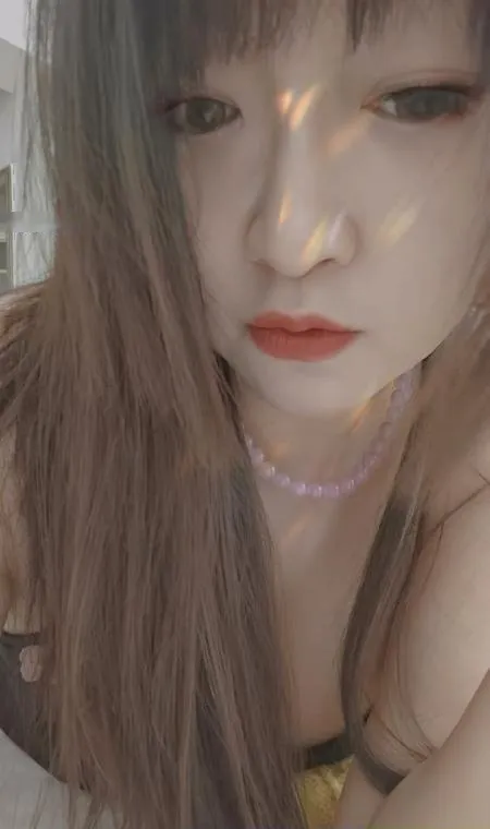 虎门微胖性价比小姐姐