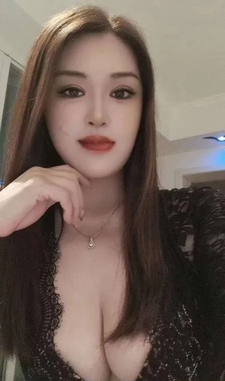 秦淮大奶少妇