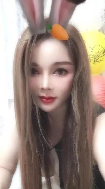 洗面奶小默